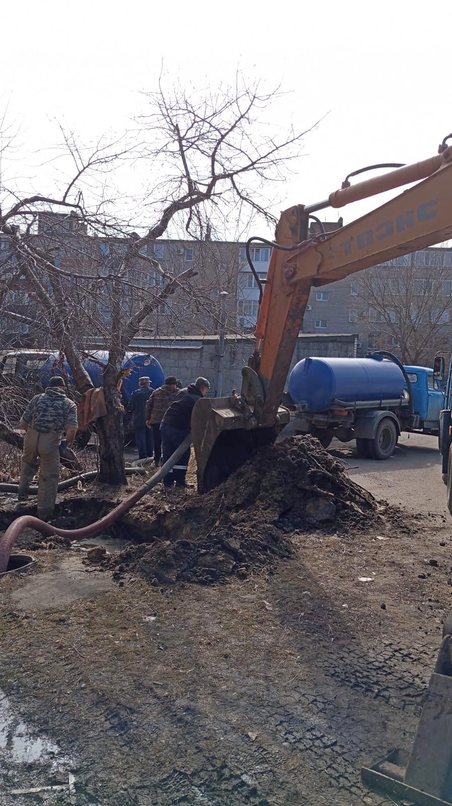 Завершены ремонтные работы на линии водоснабжения на перекрестке ул. Красноармейской/Жуковского