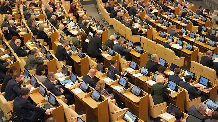 В Госдуму внесли поправки об ответственности за дискредитацию участников СВО